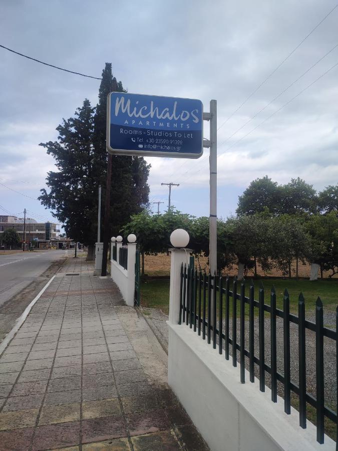 Michalos Apartments Paralía Skotínis Exterior foto